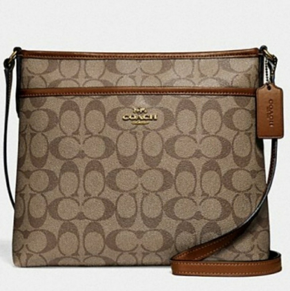 ✅ New Coach File Signature purse